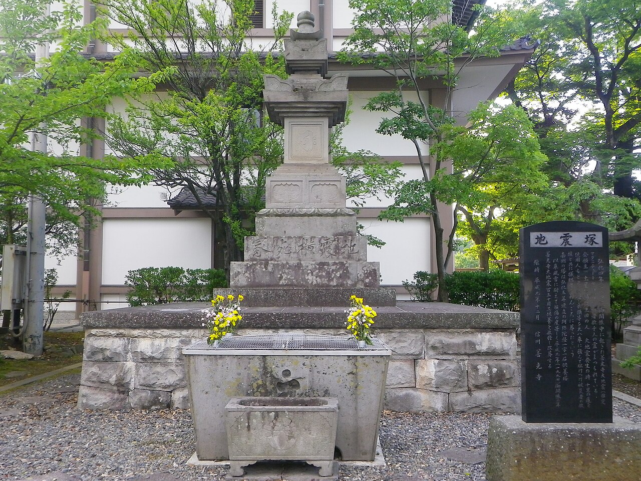 Pentax Optio W90 作例